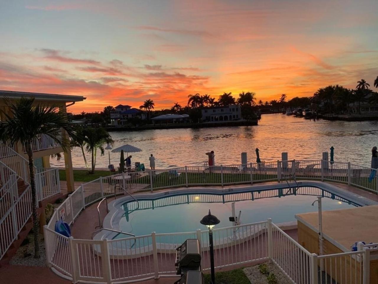 Studio Intracoastal Views! 5 Min Walk To The Beach Βίλα Pompano Beach Εξωτερικό φωτογραφία
